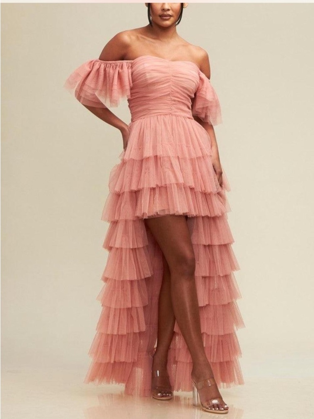 🚨🚨🚨🚨SALE SHOP NOW & SAVE

Off-Shoulder Tiered Tulle High-Low Dress in Dusty Rose